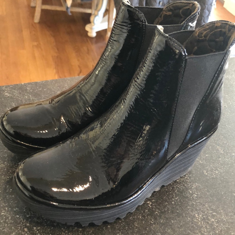 Fly London patent boots, sz 39, worn once